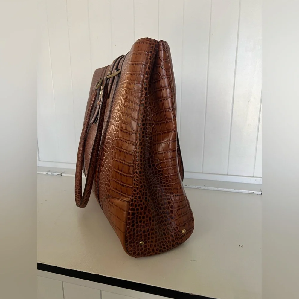 Charlie Lapson Handbag - Picture 2 of 11